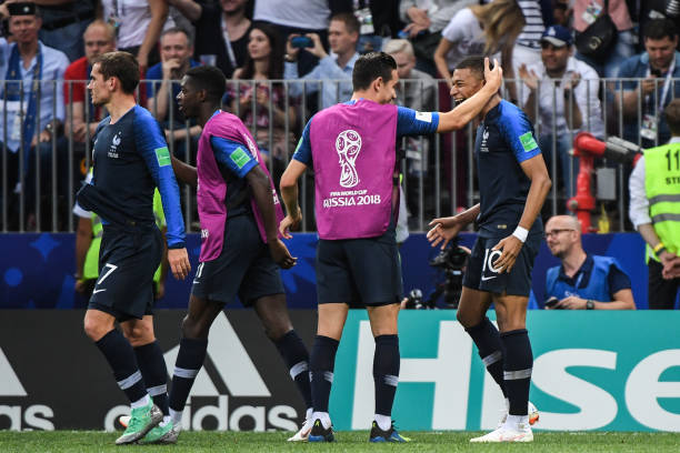 乎财务上的 乎财务上的