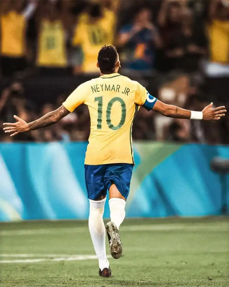 论的是布伦 论的是布伦